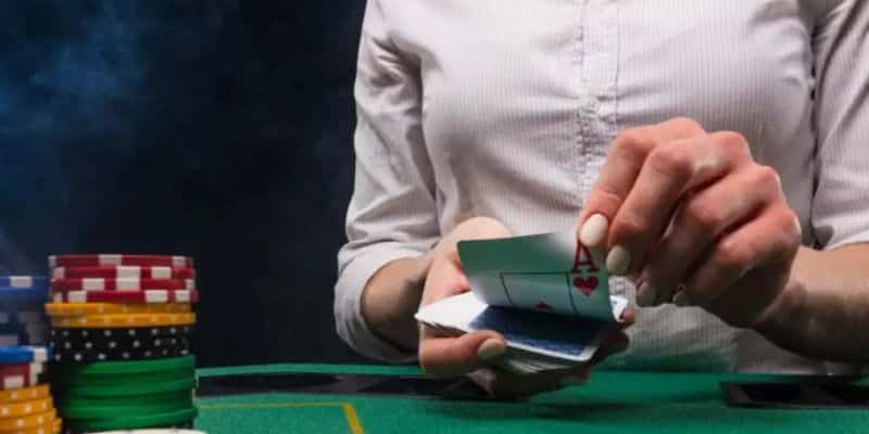 thuat ngu khi danh baccarat truc tuyen