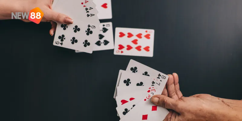 Hiểu rõ cách chơi và thứ hạng bài là nền tảng để làm chủ poker stud 5 lá.